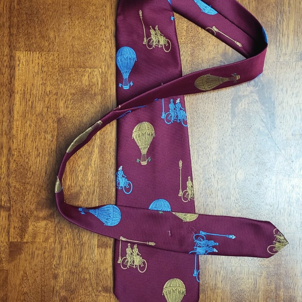 Coast to Coast National Shirt Shop ~ Vintage Balloon and Tandem Bike Tie ~ NWT